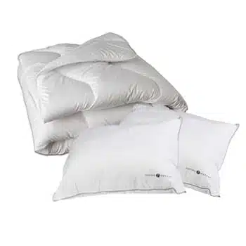 Fletcher Dekbed Set (Dekbed + 2 Hoofdkussens)